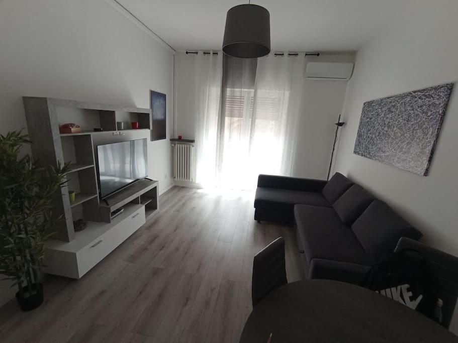 Andrea Central Apartment バーリ エクステリア 写真